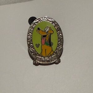 2011 Hidden Mickey Pluto Character Pin 4 of 5